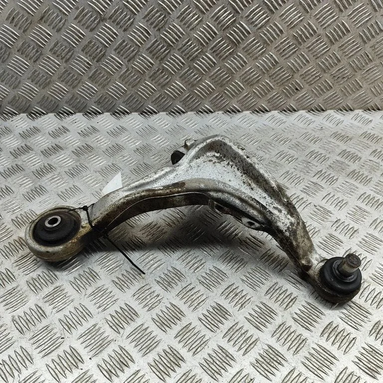 Aizmugurējā svira (dakša) 4110A051