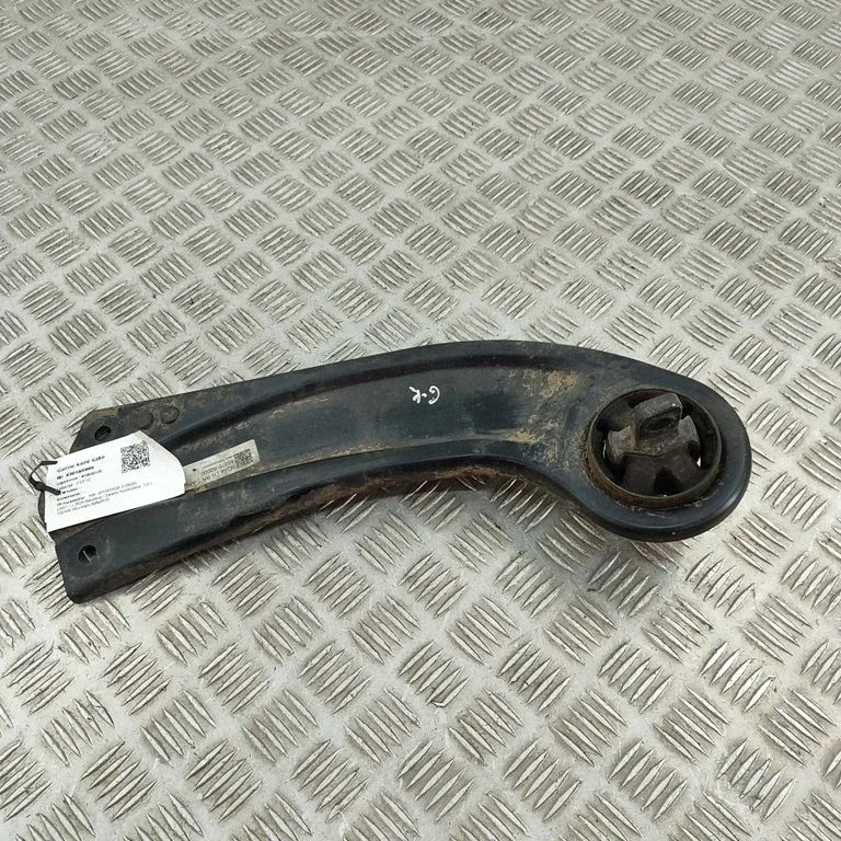 Tagumine ülemine õõtshoob 55270R2000