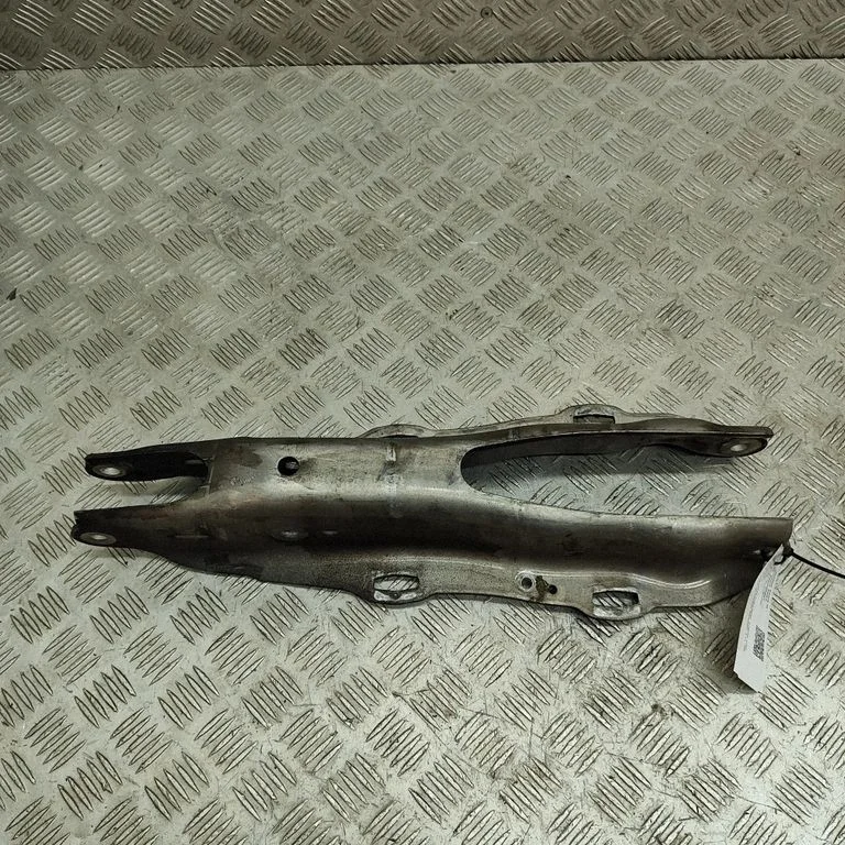 Rear upper control arm/wishbone A2223520202