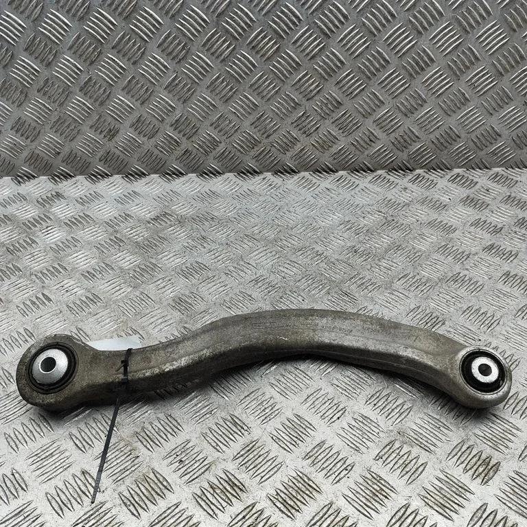 Rear upper control arm/wishbone 4M0505371