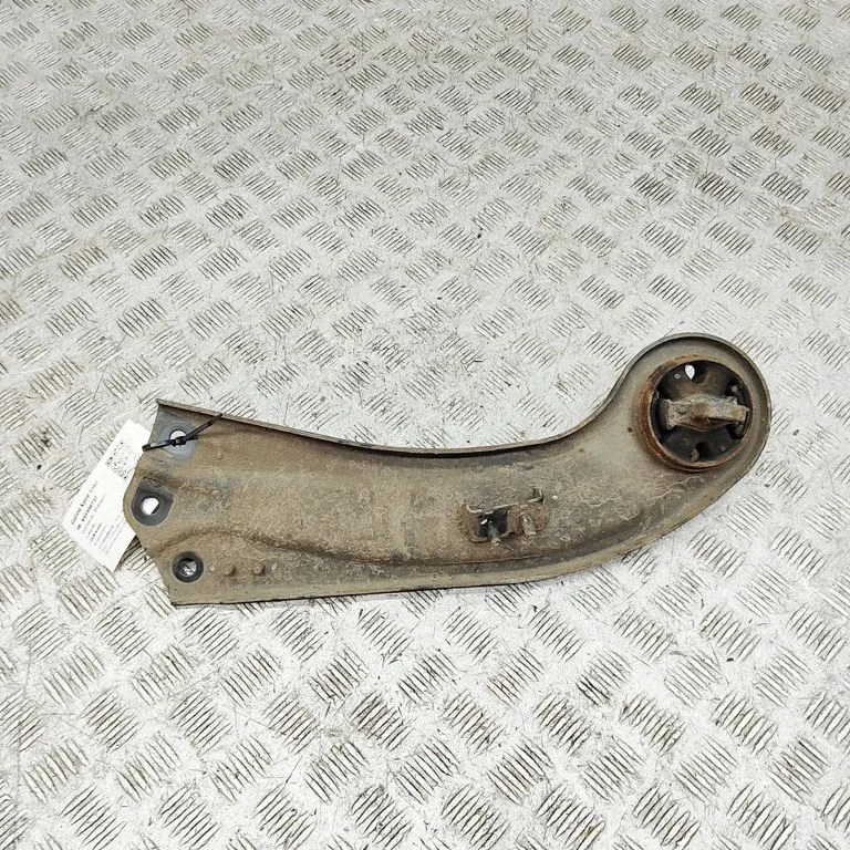 Rear upper control arm/wishbone 55270R2000