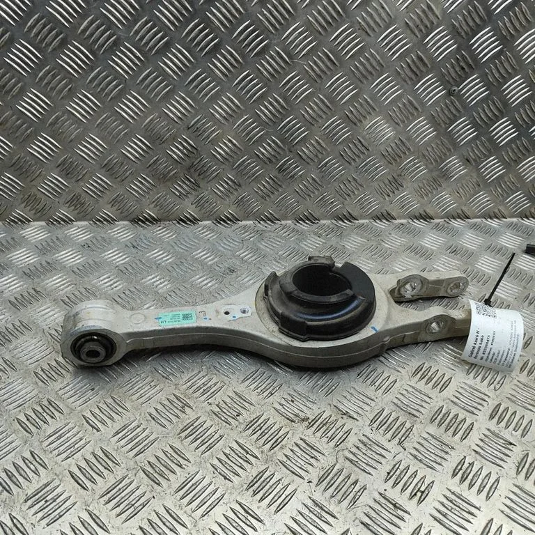 Rear upper control arm/wishbone 55210GI100