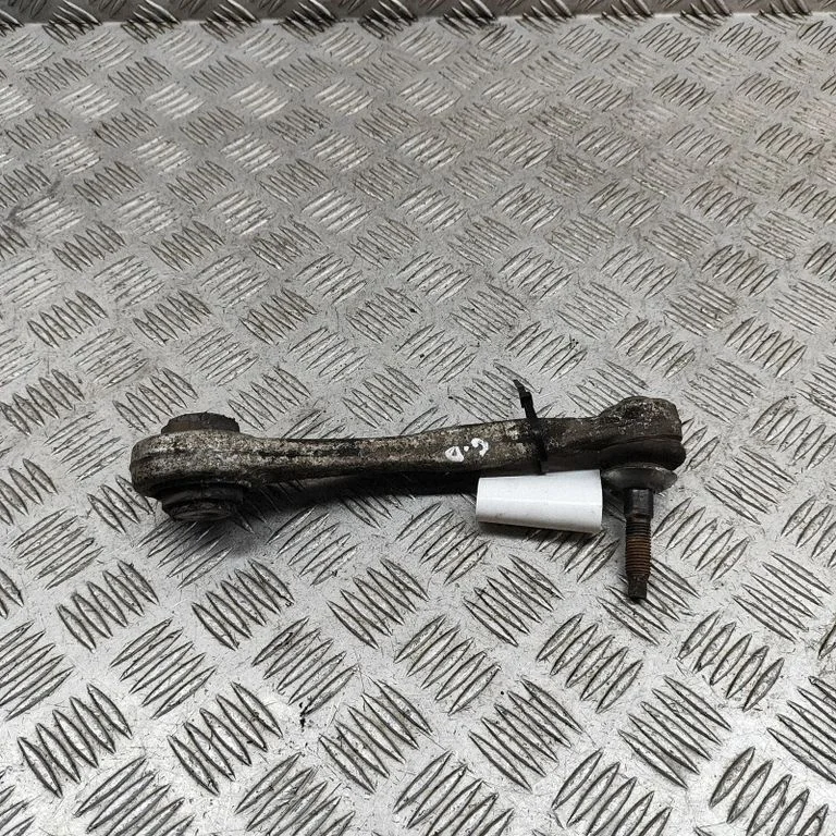 Aizmugurējā svira (dakša) 6795048