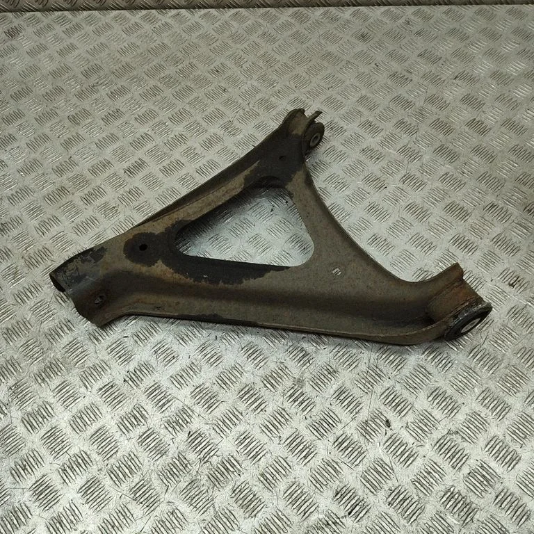 Wahacz tylny górny 7P0505311E