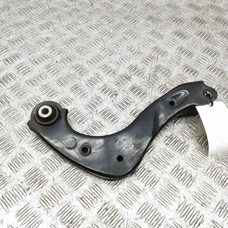Rear upper control arm/wishbone 4879047010