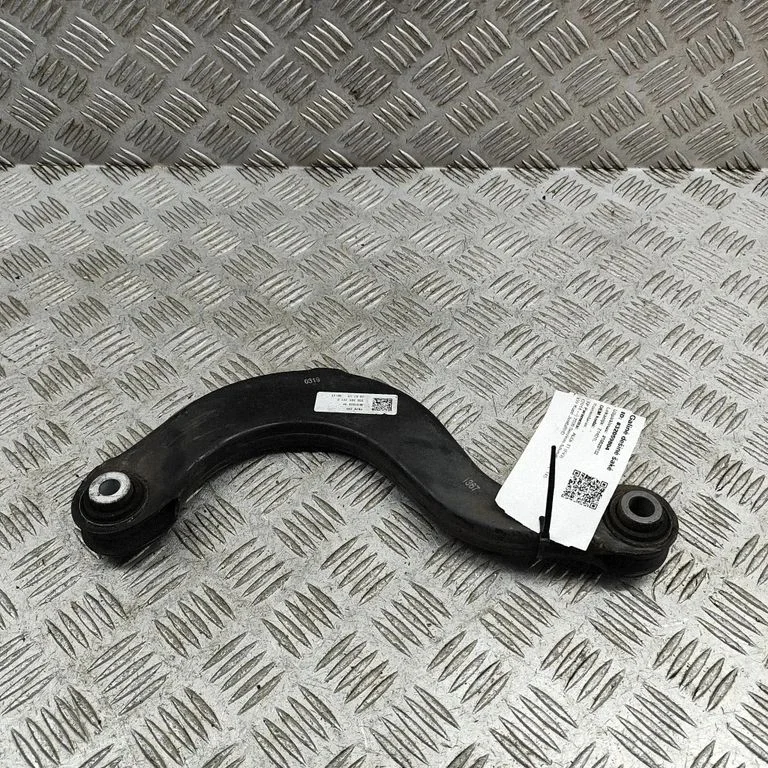 Aizmugurējā svira (dakša) 5Q0505323D