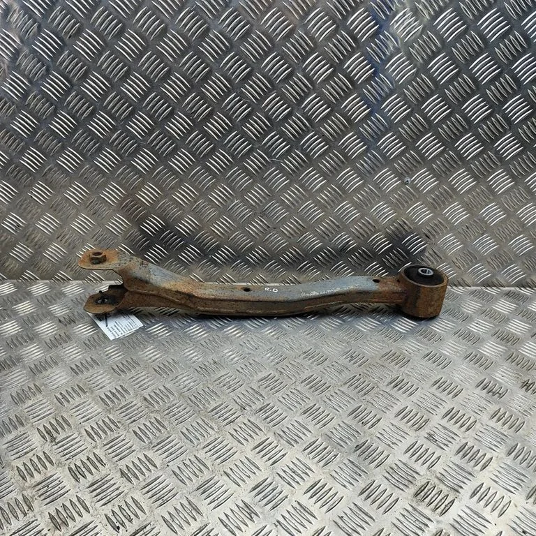 Rear upper control arm/wishbone MR418041