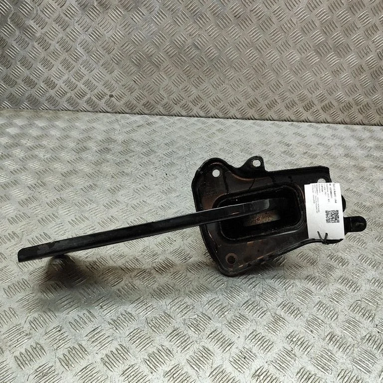 Aizmugurējā svira (dakša) 32329030