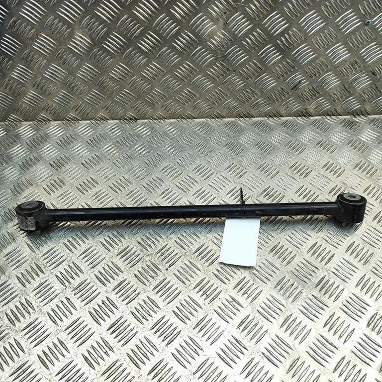 Aizmugurējā svira (dakša) A1673502500