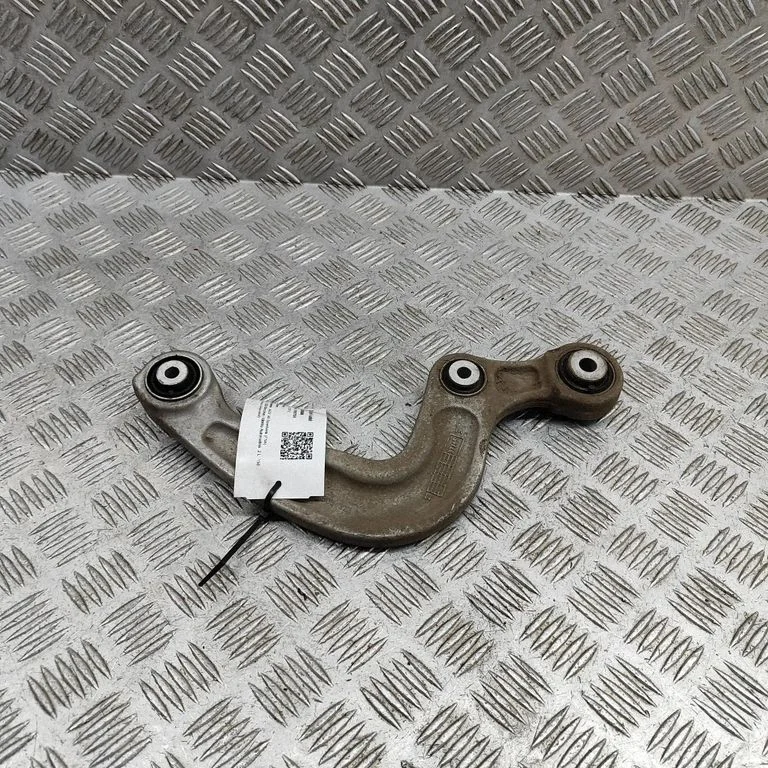 Aizmugurējā svira (dakša) 8W0505361E