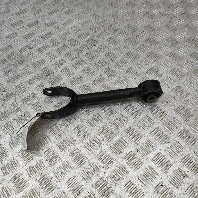 Rear upper control arm/wishbone TA702914040AB