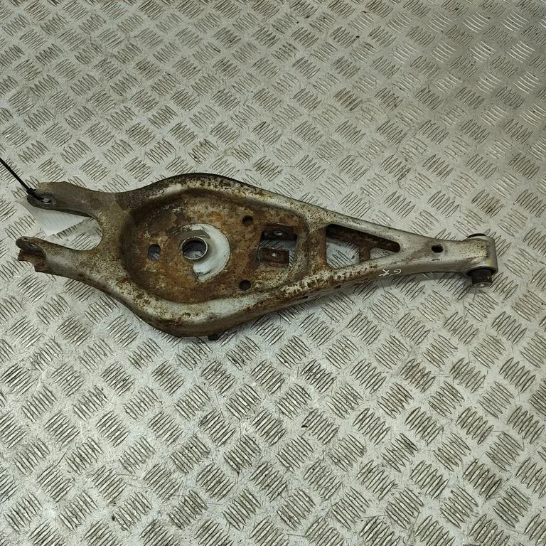 Rear upper control arm/wishbone 6786707