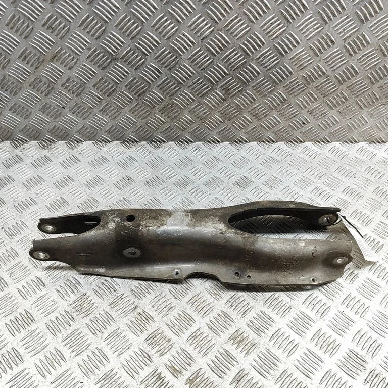 Rear upper control arm/wishbone A2213520102
