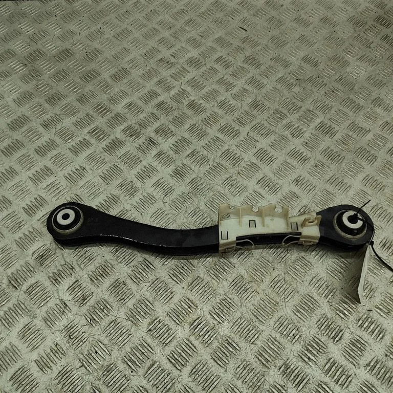 Tagumine ülemine õõtshoob 6878030