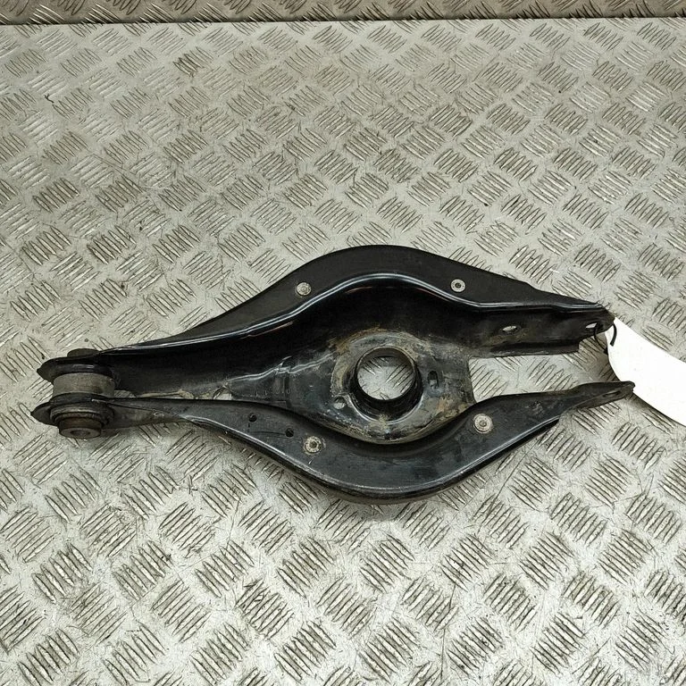 Rear upper control arm/wishbone – BMW 3 Series G20 G21 (2019-)