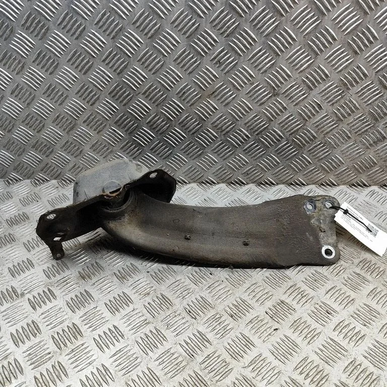 Rear upper control arm/wishbone – Volkswagen Sharan (2011-)