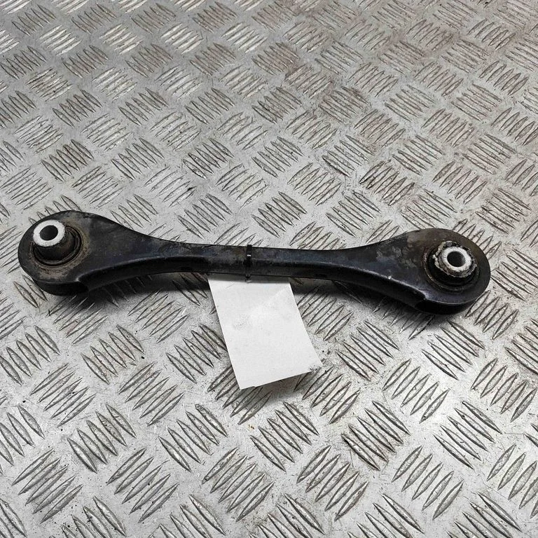 Aizmugurējā svira (dakša) 5Q0501529C