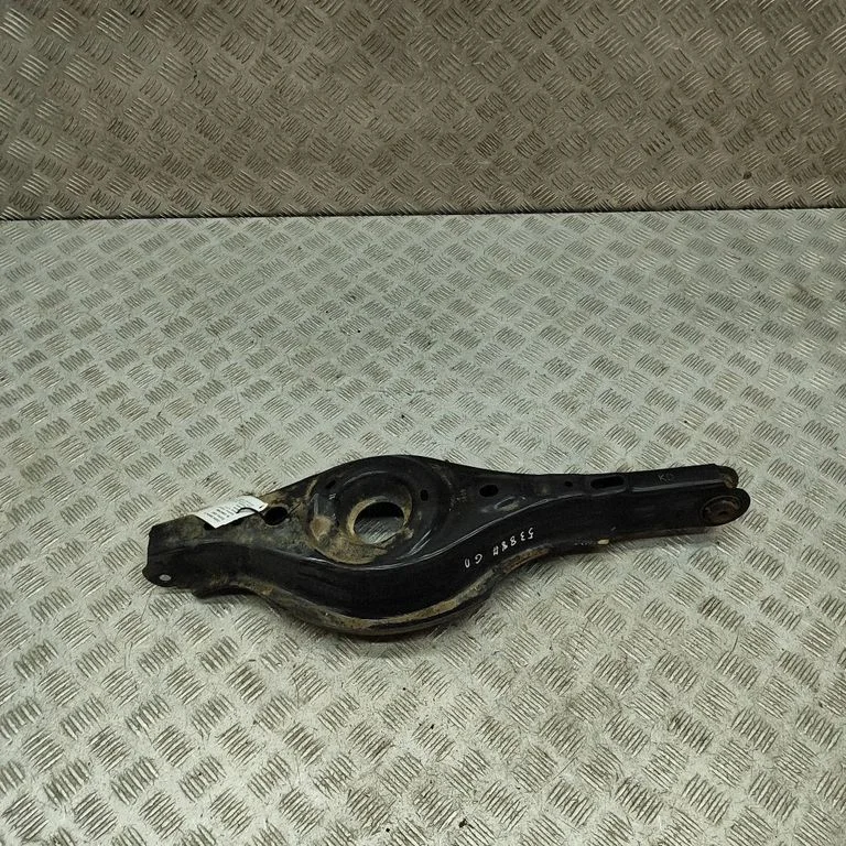 Aizmugurējā svira (dakša) KD3528300