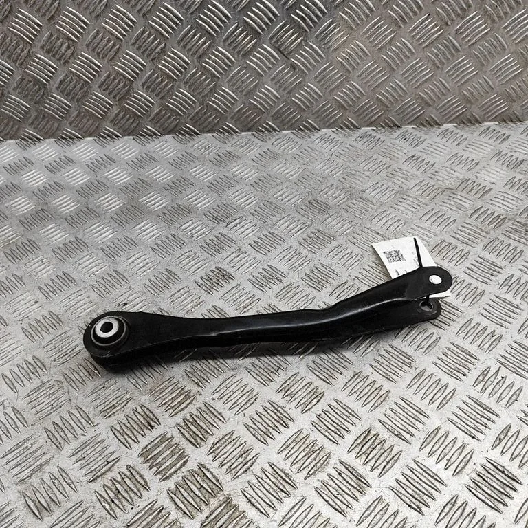 Rear upper control arm/wishbone 6878641