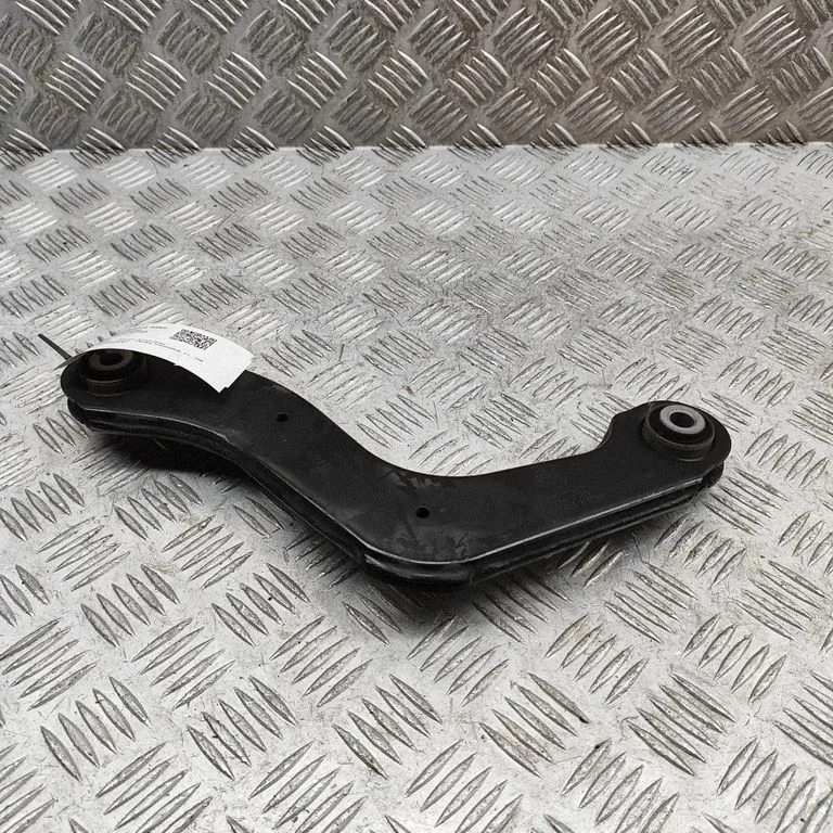 Rear upper control arm/wishbone