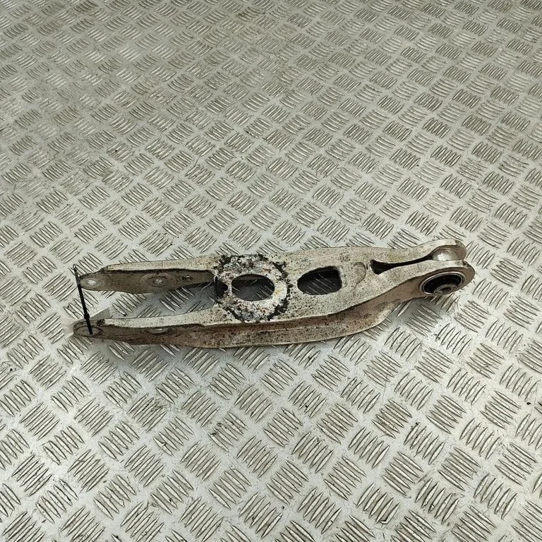 Rear upper control arm/wishbone 8W0505311E
