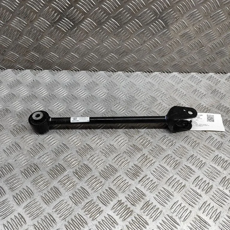 Rear upper control arm/wishbone 104444100F