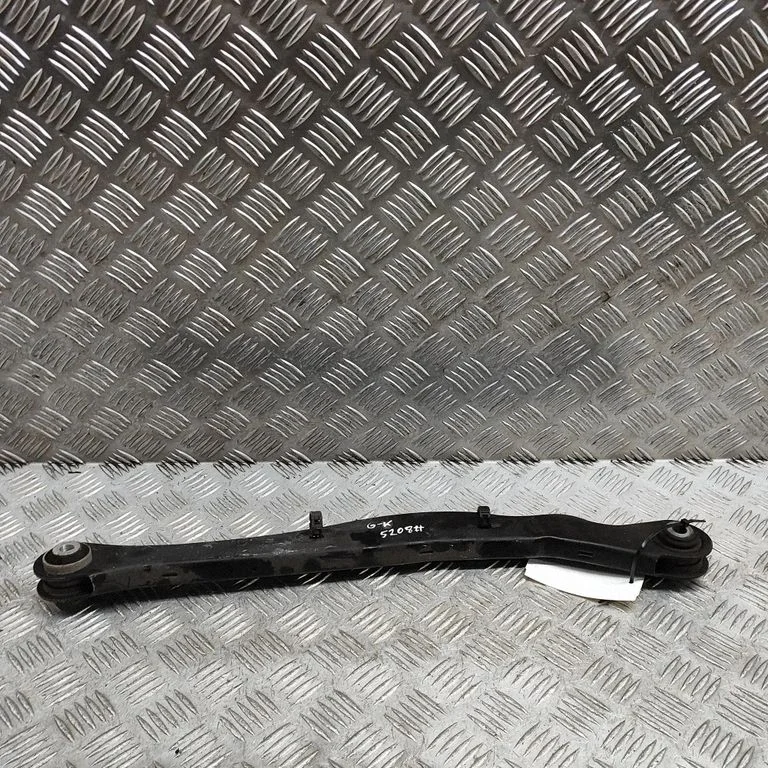 Aizmugurējā svira (dakša) 6851565