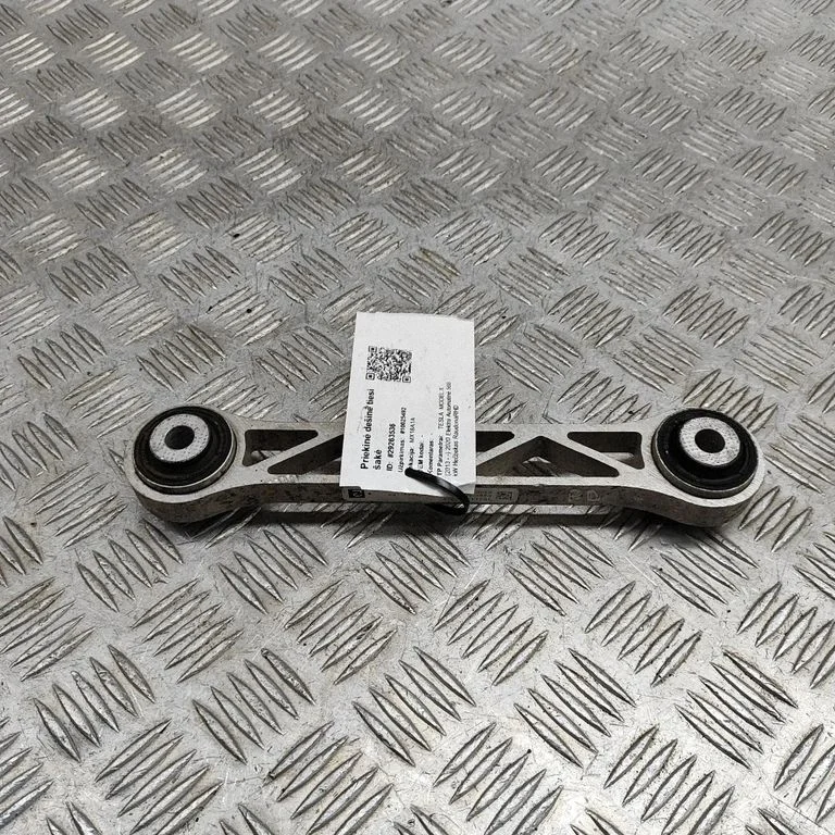 Rear upper control arm/wishbone – Tesla Model Y (2020-)