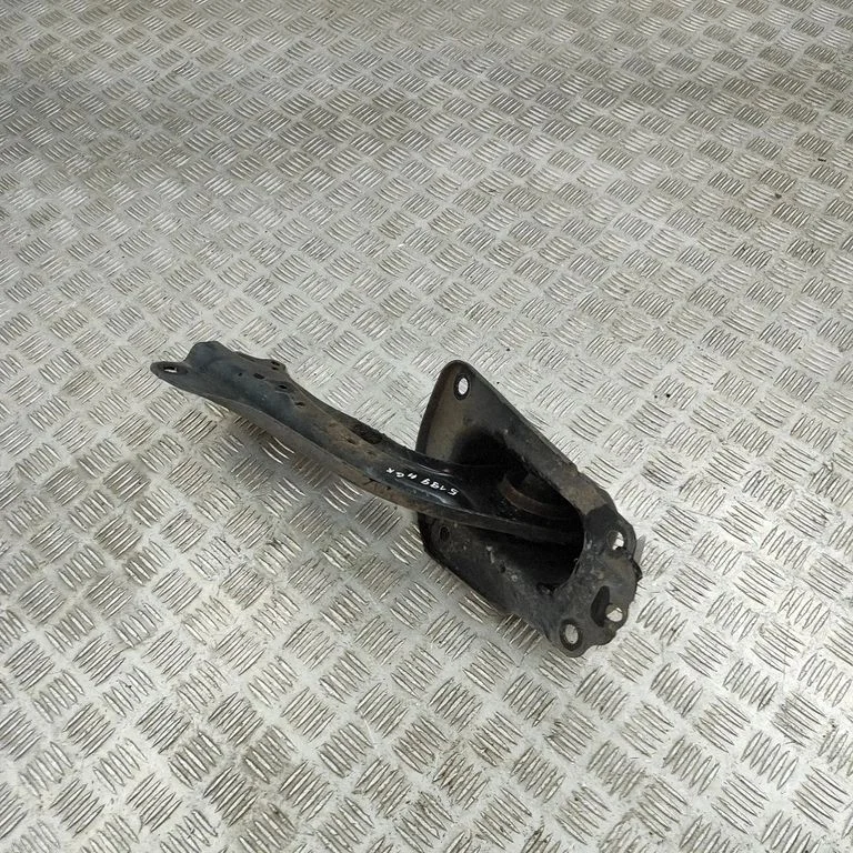 Rear upper control arm/wishbone 48780F4010