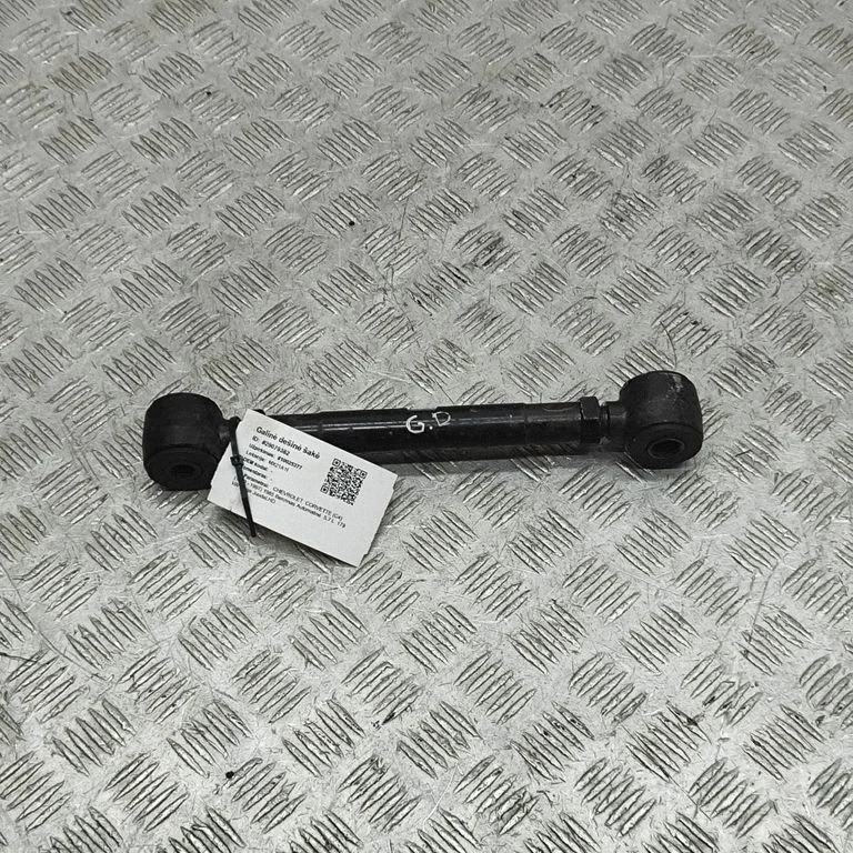 Aizmugurējā svira (dakša) – labā