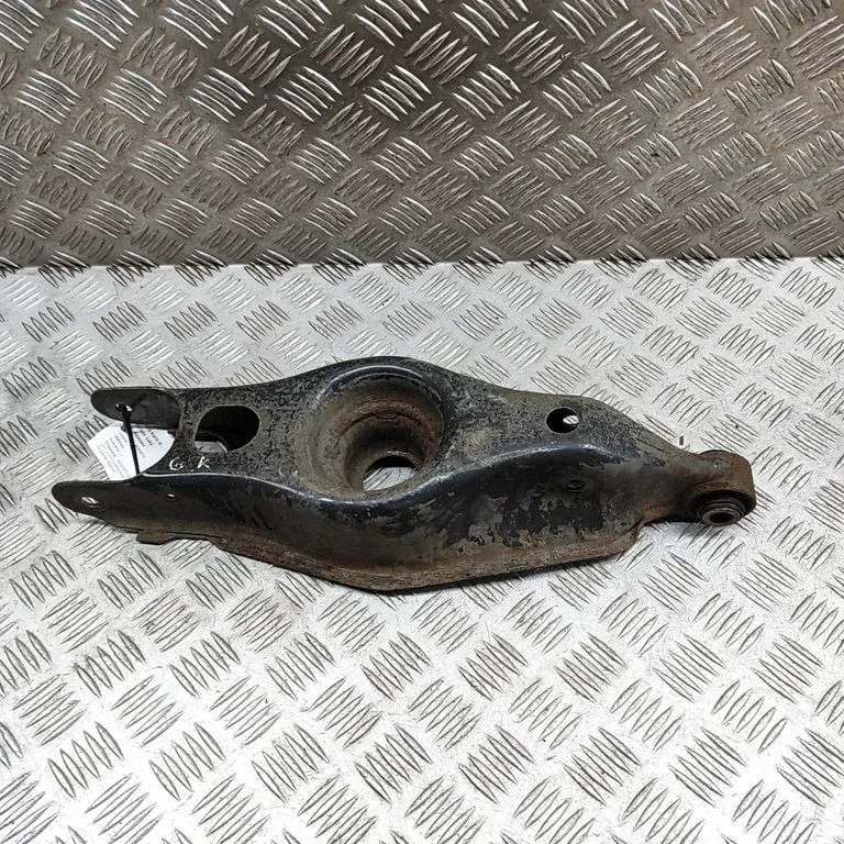 Tagumine ülemine õõtshoob 670036580