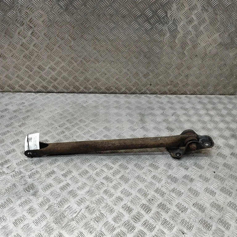 Aizmugurējā svira (dakša) 6H525B765AD