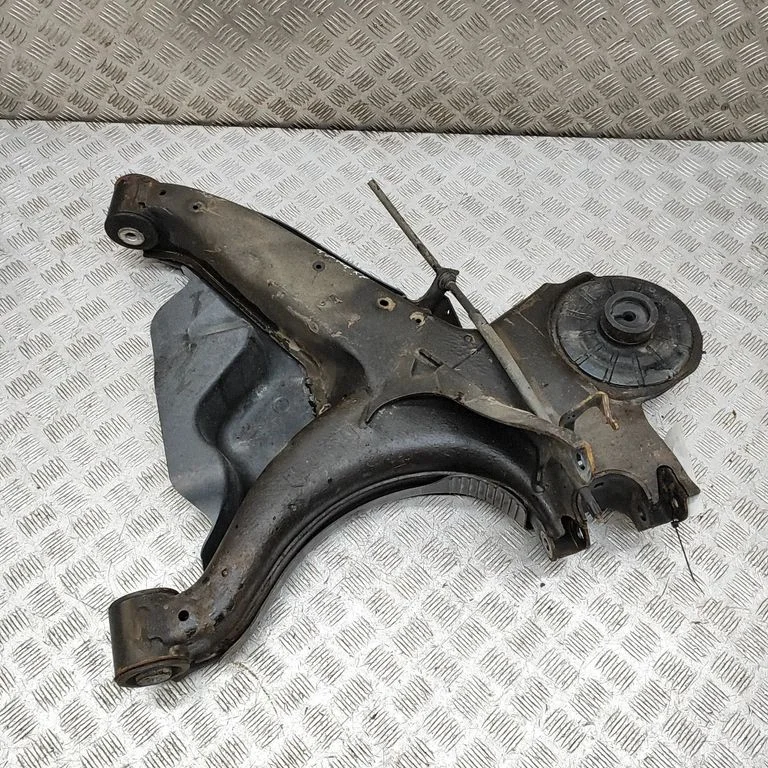 Aizmugurējā svira (dakša) A4473505300