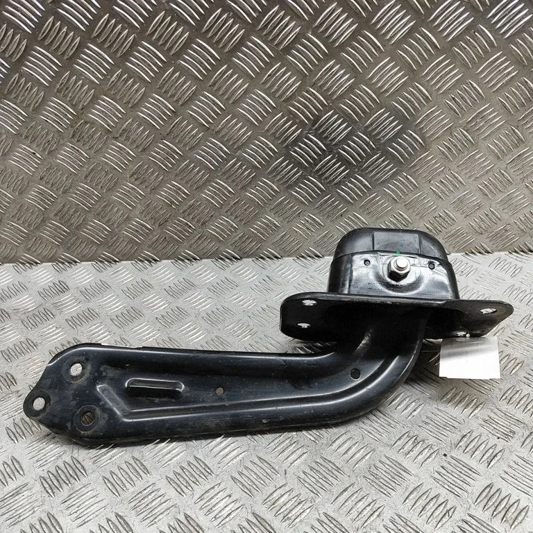 Rear upper control arm/wishbone 10213220 – MG EHS (2020-)