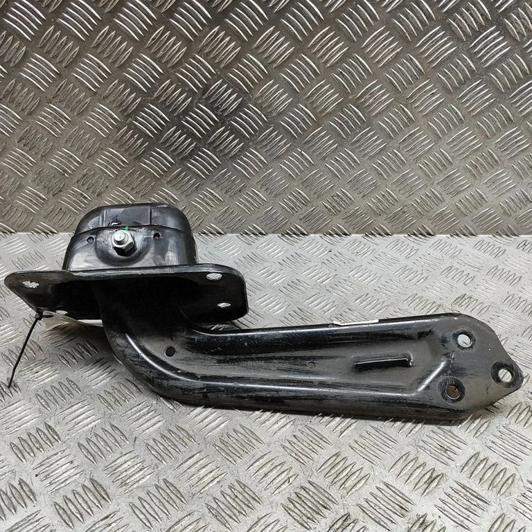 Rear upper control arm/wishbone 10203334 – MG EHS (2020-)