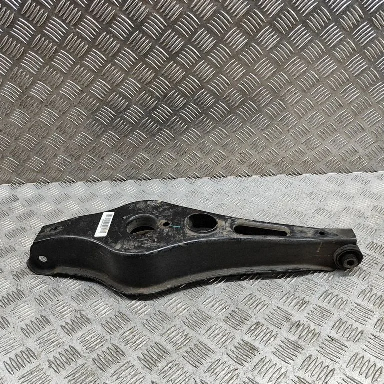 Rear upper control arm/wishbone 10397569 – MG EHS (2020-)