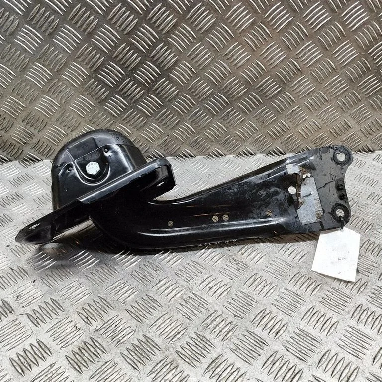 Rear upper control arm/wishbone 3Q0505225