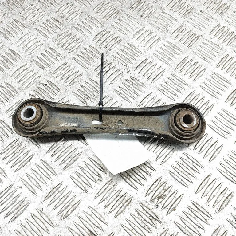 Aizmugurējā svira (dakša) 31340354