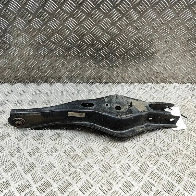 Aizmugurējā svira (dakša) 55220G4AA0