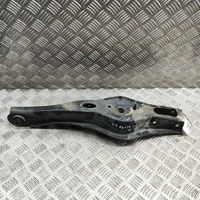 Aizmugurējā svira (dakša) 55210G4AA0