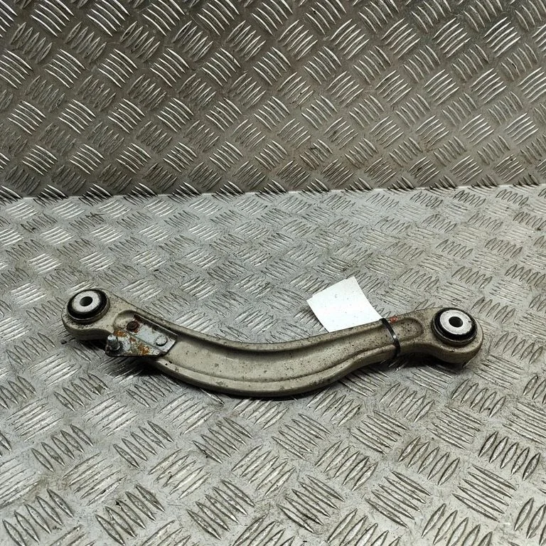 Aizmugurējā svira (dakša) A2053506103