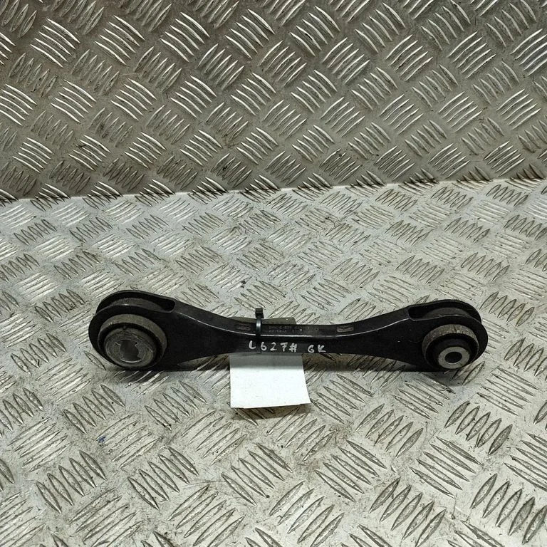 Rear upper control arm/wishbone 6878633