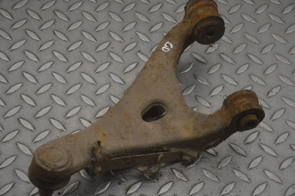 Rear upper control arm/wishbone 5D0137
