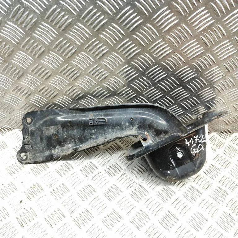 Rear upper control arm/wishbone – Skoda Superb B8 (3V) (2015-2024)