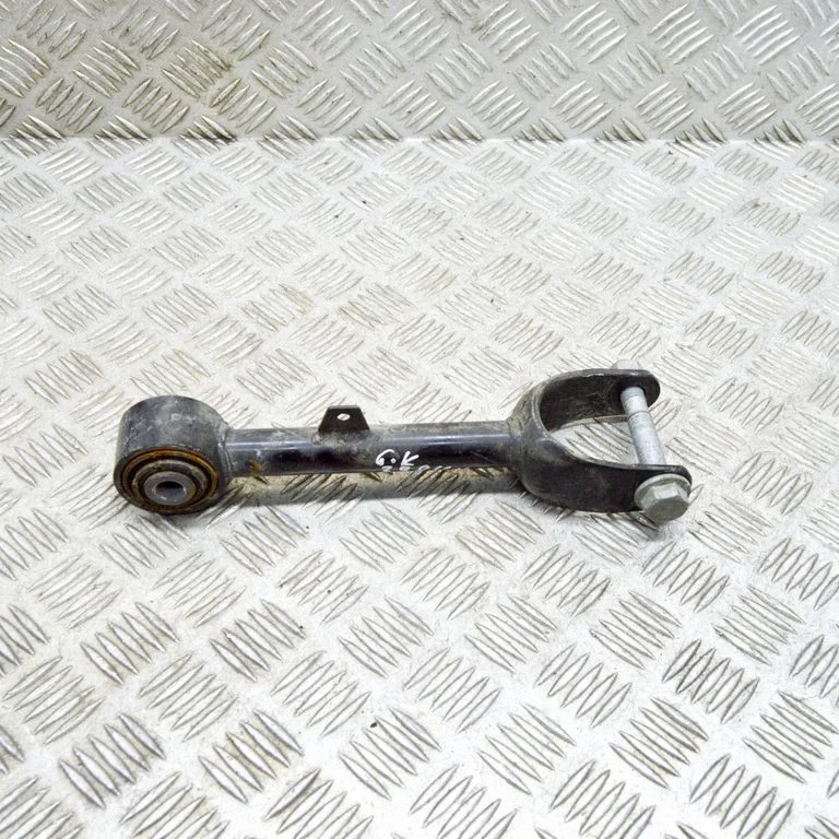 Rear upper control arm/wishbone – Tesla Model Y (2020-)