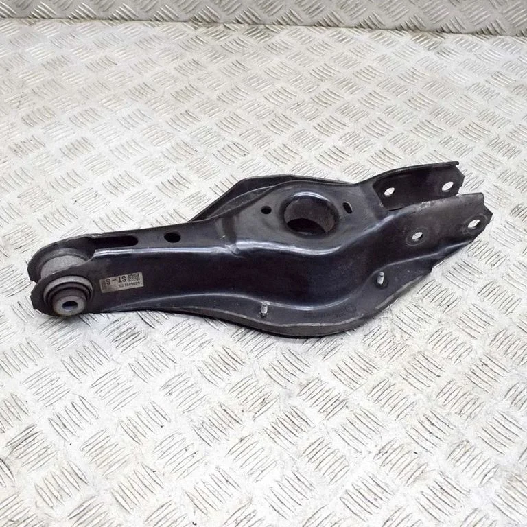 Rear upper control arm/wishbone 6886448