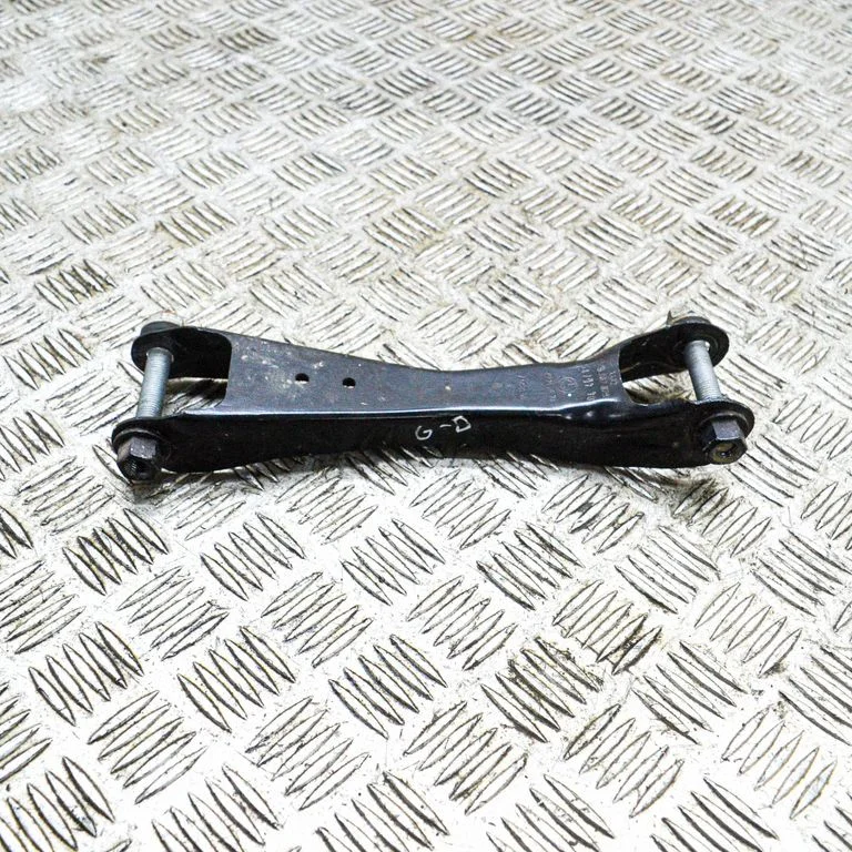 Rear upper control arm/wishbone 6867879