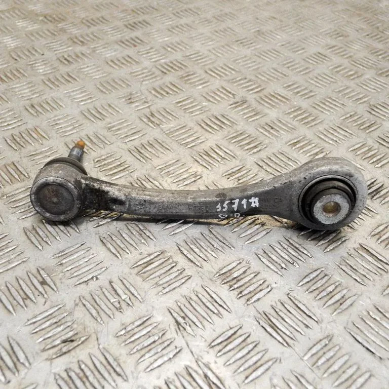 Rear upper control arm/wishbone 679504