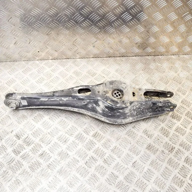 Rear upper control arm/wishbone 3Q0505311G