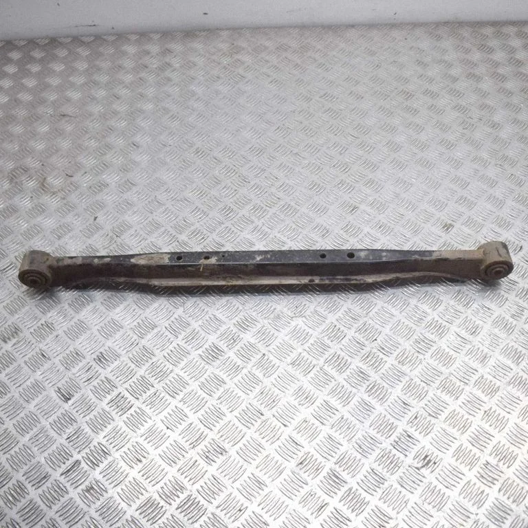 Rear upper control arm/wishbone – left